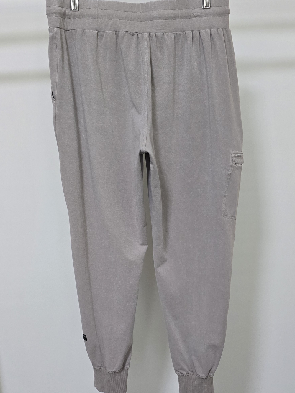 MPG Women's Jogger Pants in Light Gray